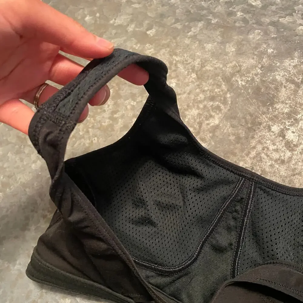 Vintage 90s Patagonia Sports Bra Black 34/36 BC USA Logo Yoga Gym Unpadded Lined